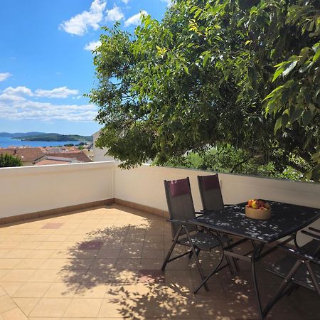 Apartmani Pataca Vodice Exterior foto